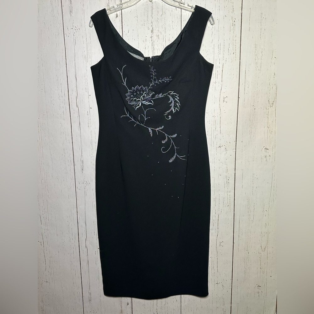 Maggie London Y2K Glitter Floral Black Off the Shoulder Sleeveless Dress Size 10